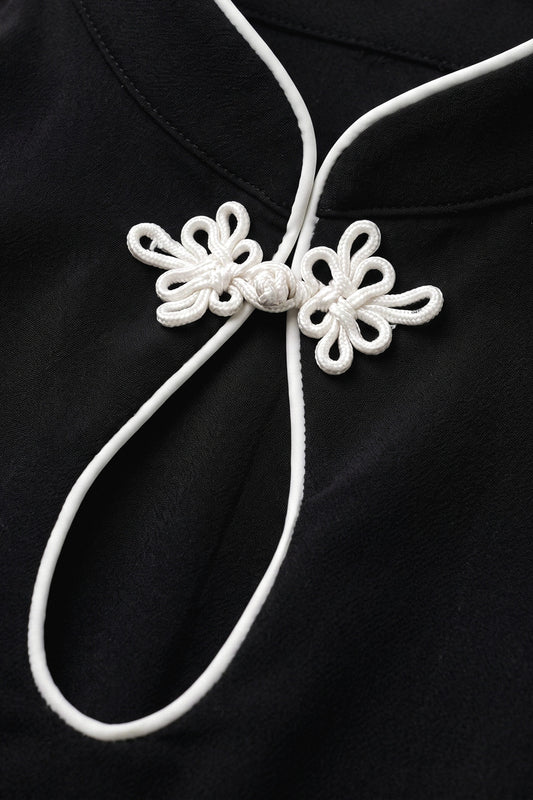 Yaka Detaylı Mini Elbise