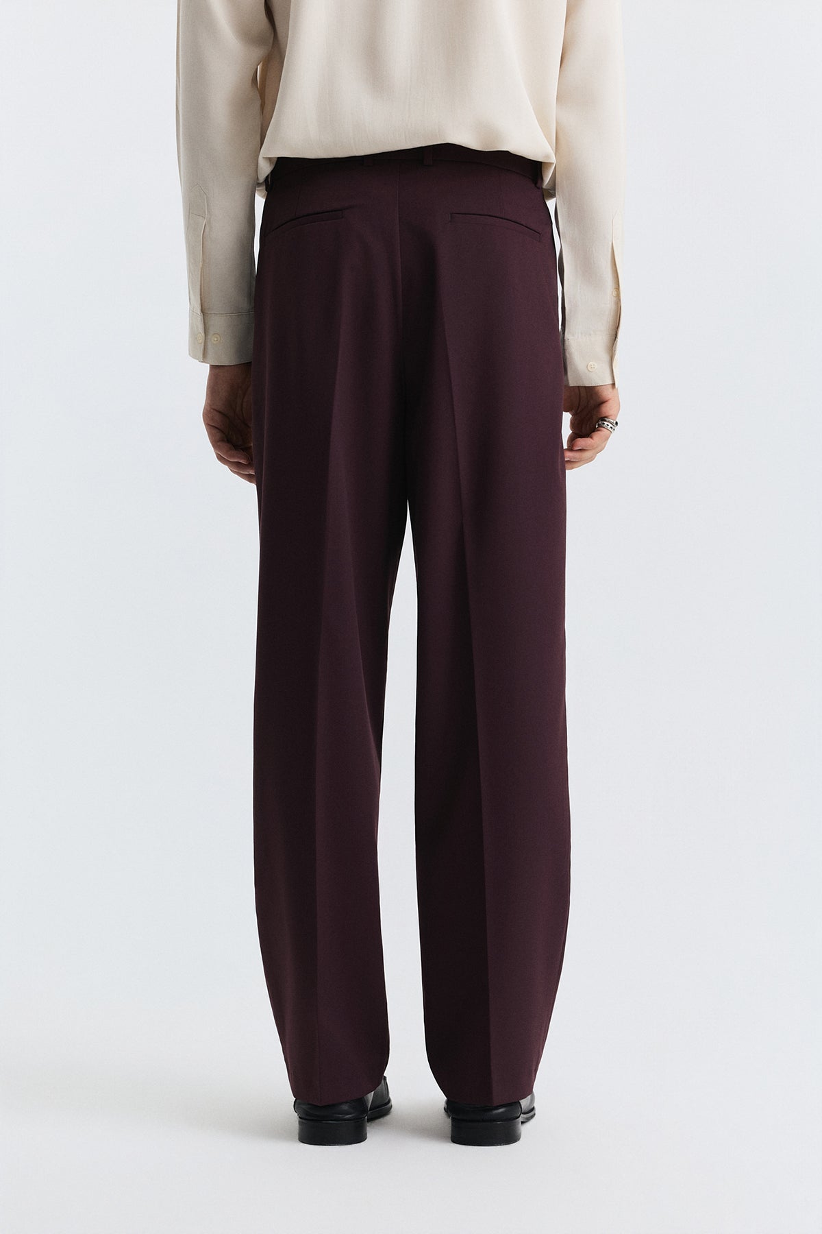 Pileli Relax Fit Erkek Pantolon