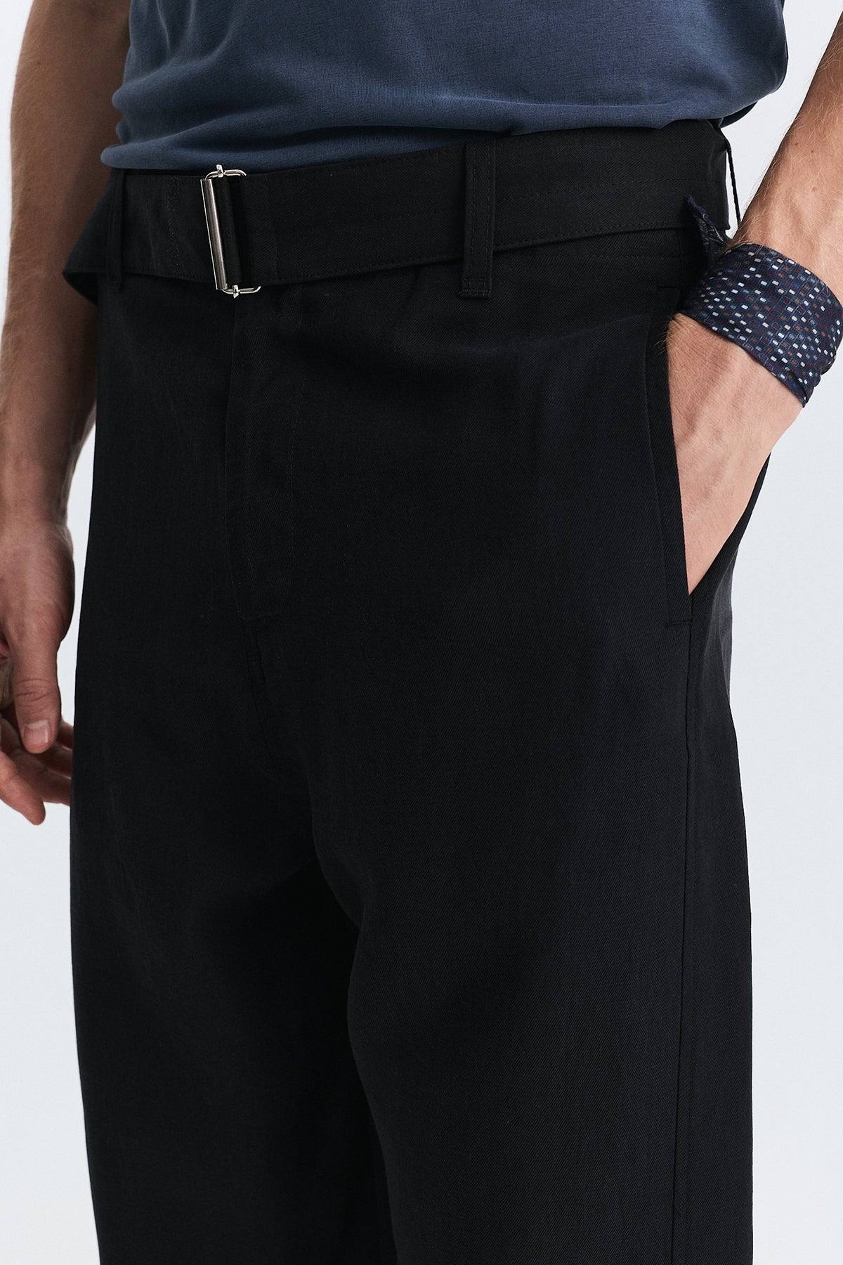 Lyocell Karışımlı Kemerli Pantolon