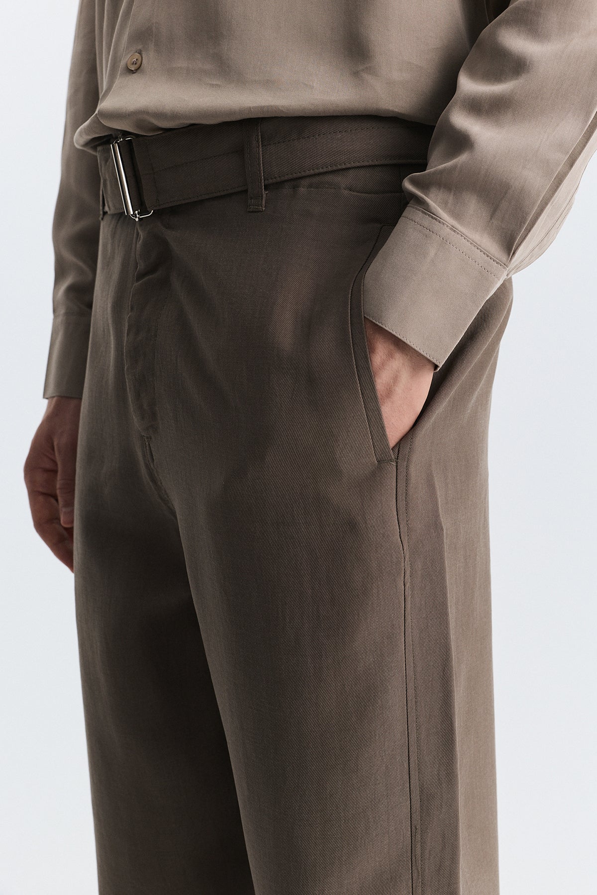 Lyocell Karışımlı Kemerli Pantolon
