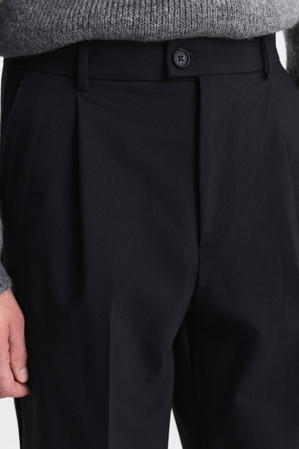 Yün Karışımlı Pileli Pantolon