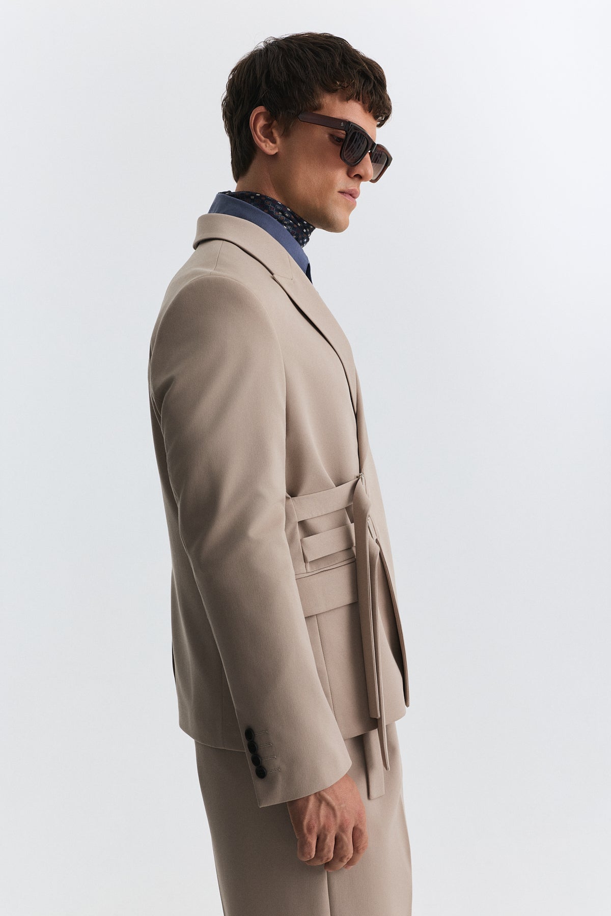 Toka Kapamalı Blazer Ceket