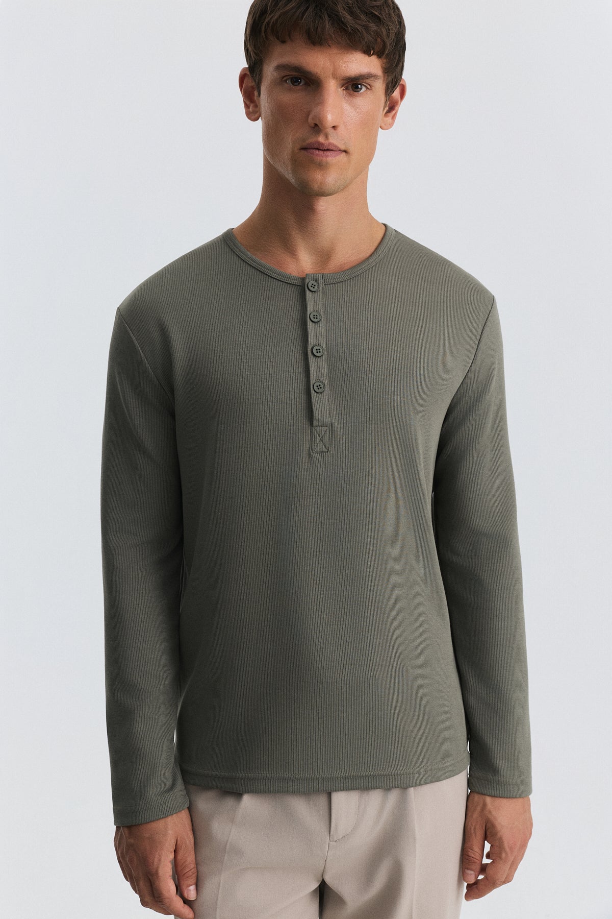 100% Pamuk Düğmeli Yaka Fitilli T-Shirt