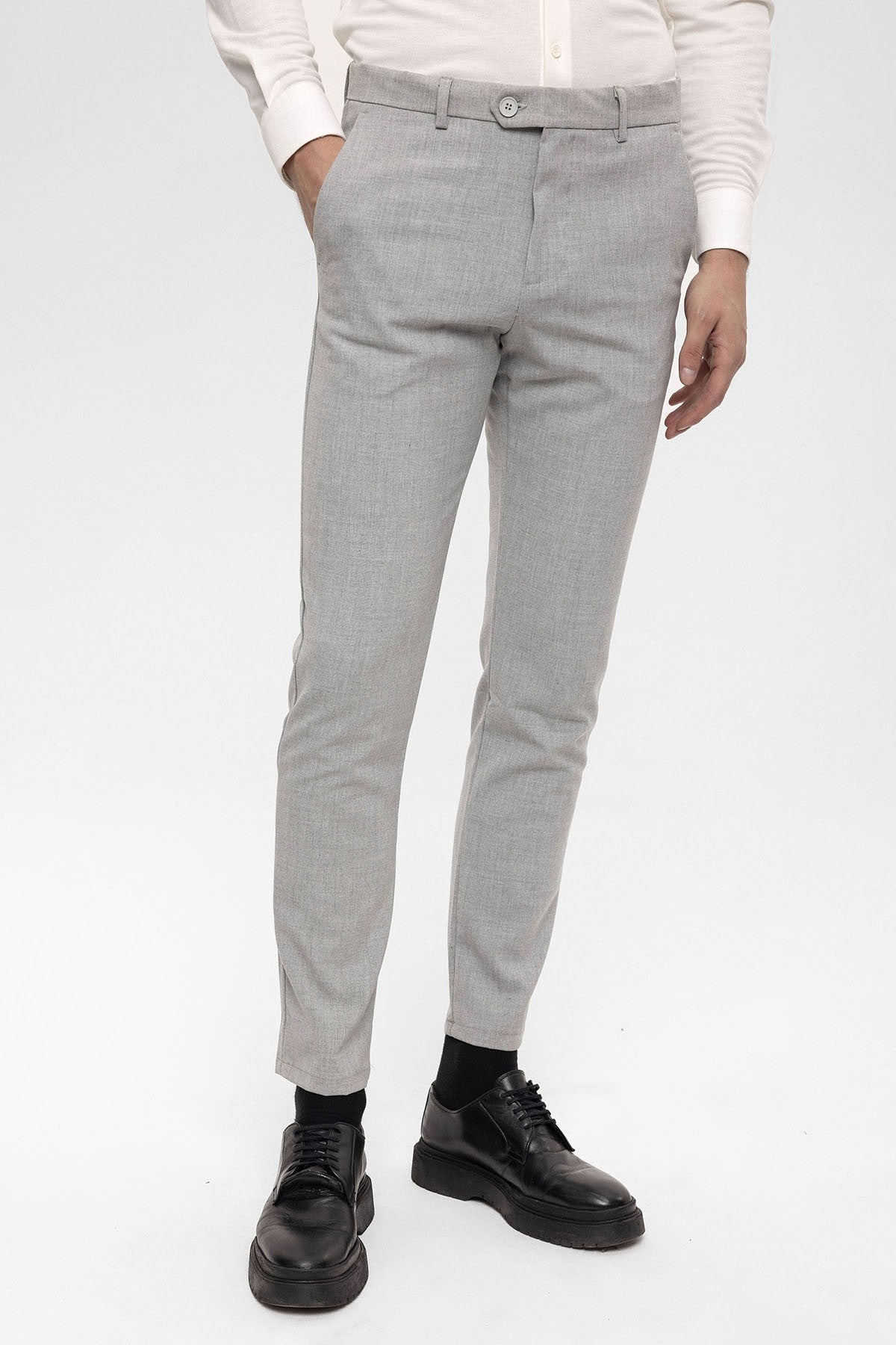 Aksesuar Detaylı Slim Fit Pantolon