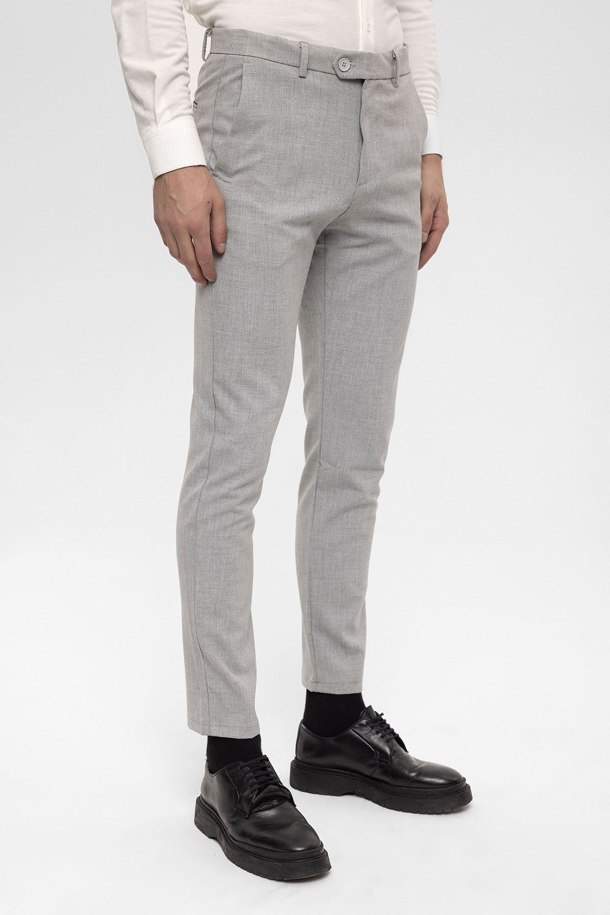 Aksesuar Detaylı Slim Fit Pantolon