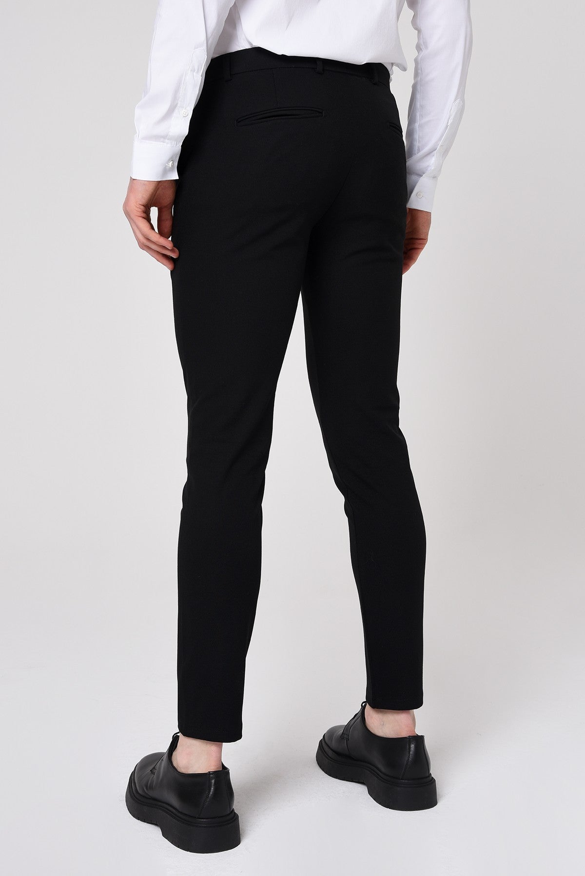 Antioch Siyah Erkek Slim Fit Düz Aksesuarlı Kumaş Pantolon