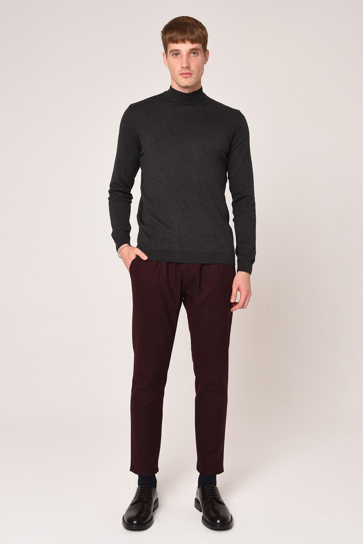 Antioch Yarım Balıkçı Yaka Slim Fit Triko Kazak