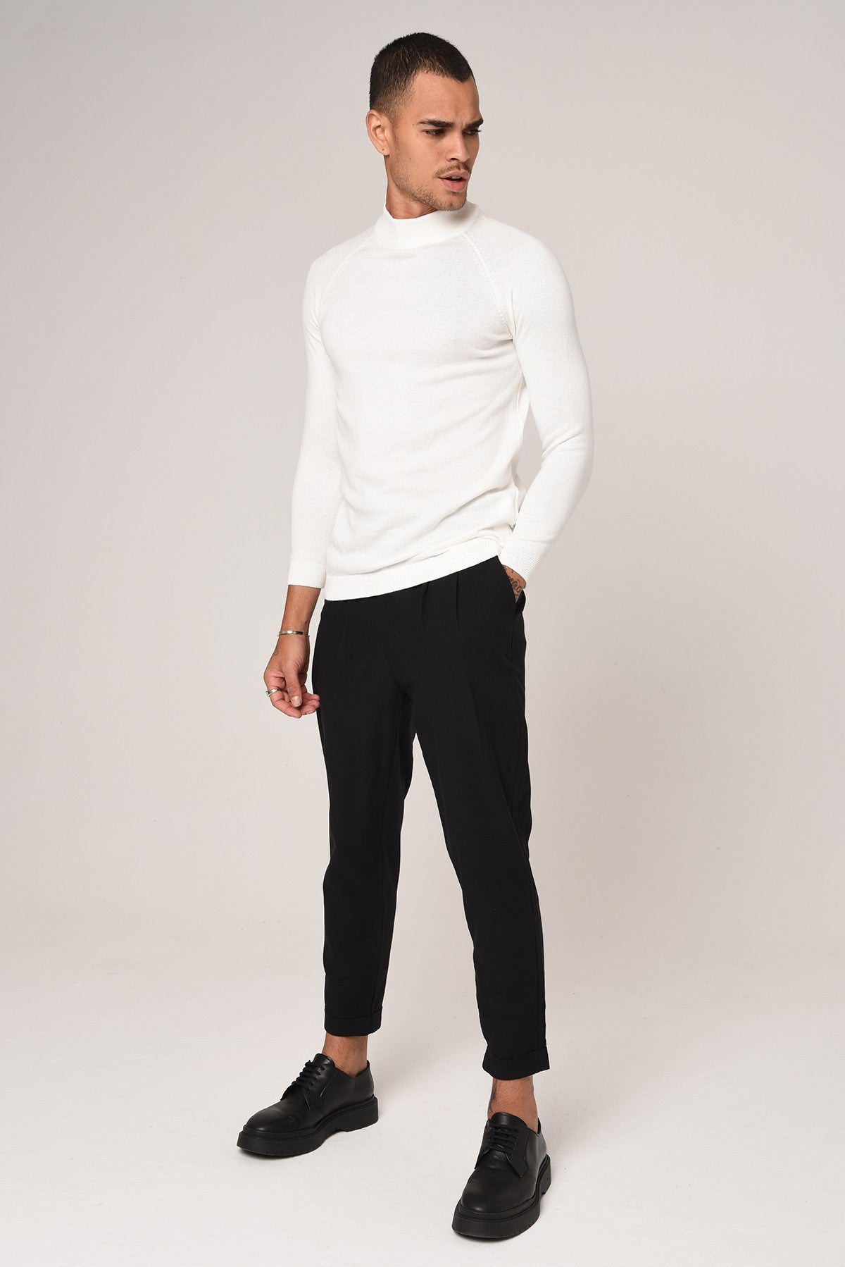 Antioch Saks Yarım Balıkçı Yaka Slim Fit Triko Kazak