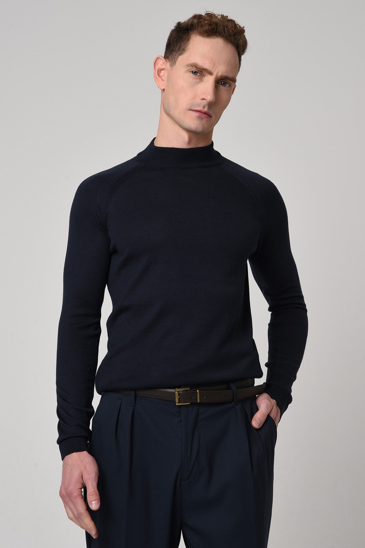 Antioch Saks Yarım Balıkçı Yaka Slim Fit Triko Kazak