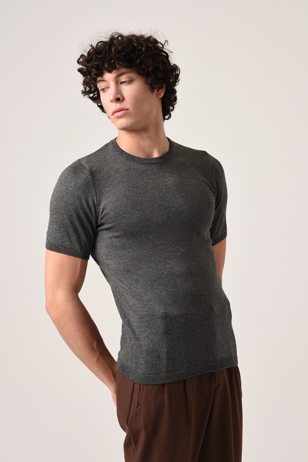 Antioch Bisiklet Yaka Triko T-Shirt