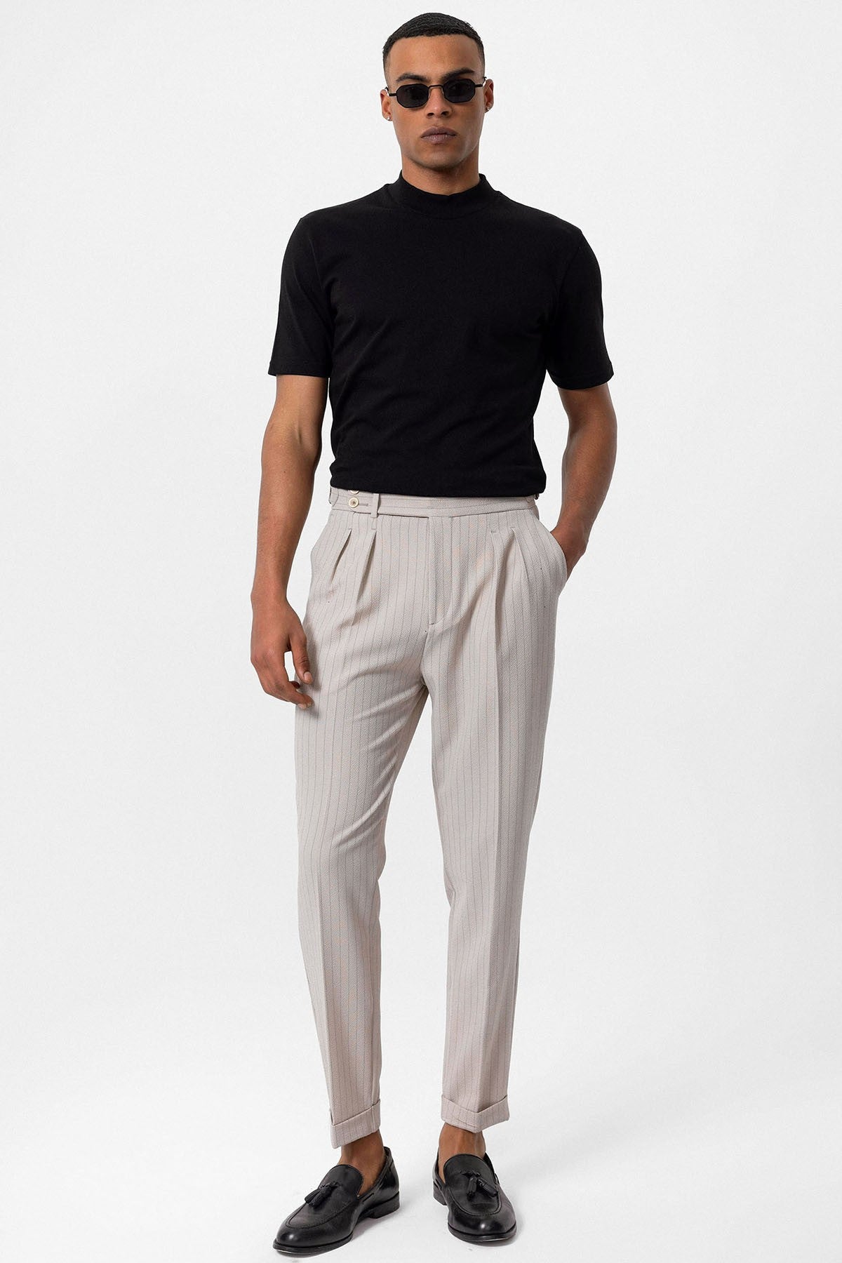 Antioch Saks Slim Fit Basic T-Shirt