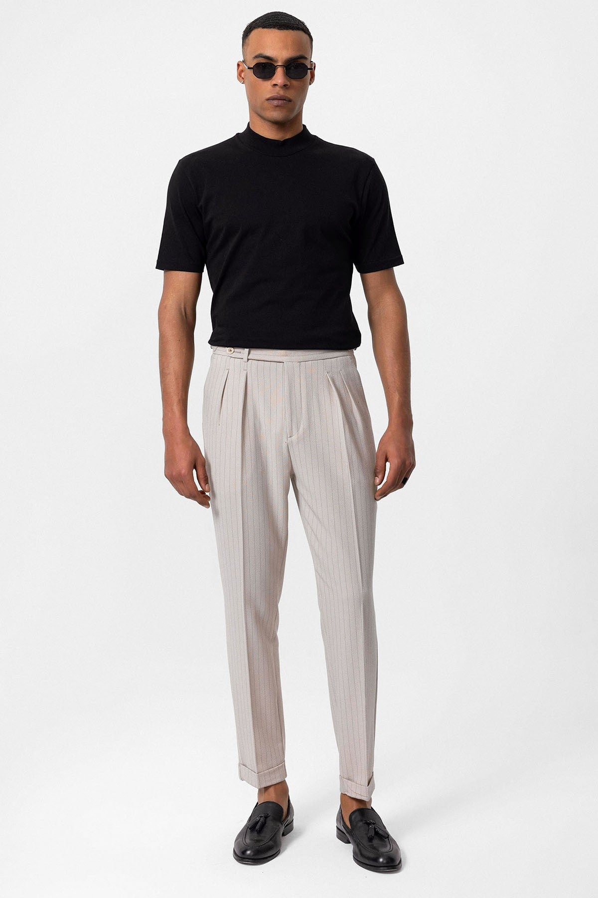 Antioch Saks Slim Fit Basic T-Shirt