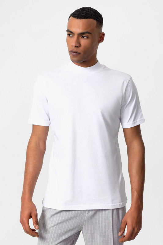 Antioch Saks Slim Fit Basic T-Shirt