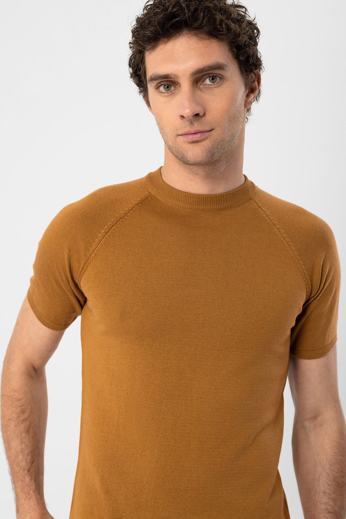 Antioch Bisiklet Yaka Slim Fit Erkek Triko T-Shirt