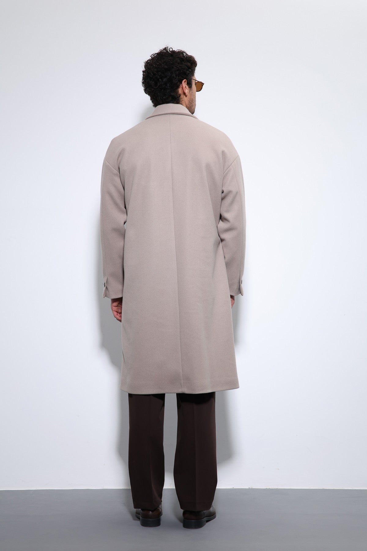 Antioch Siyah Kuşaklı Oversize Erkek Kaban