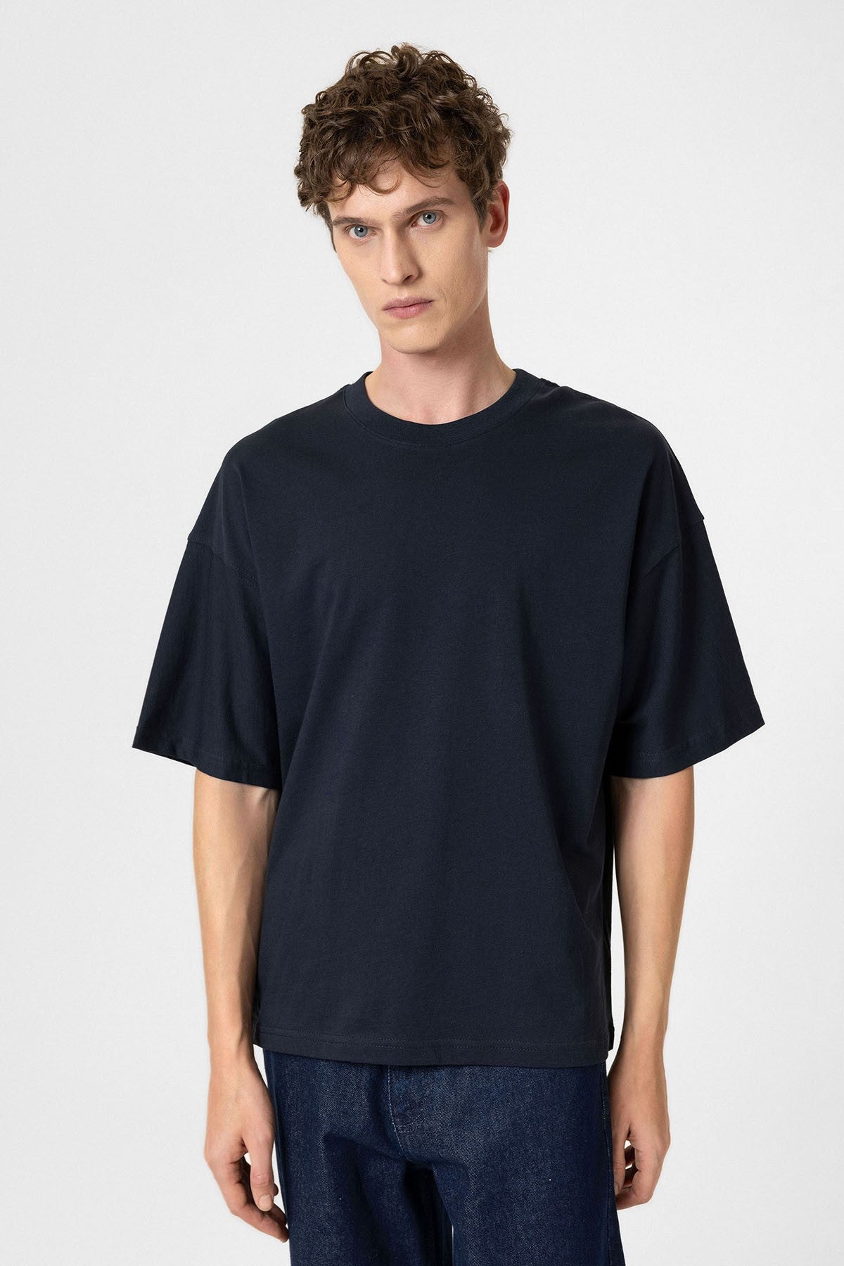 Antioch Siyah Crop Fit Erkek T-Shirt