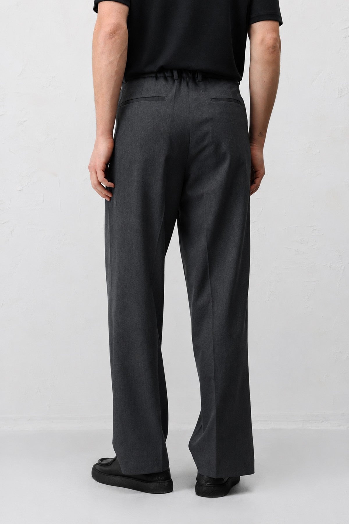 Antioch Siyah Relaxed Fit Erkek Pantolon