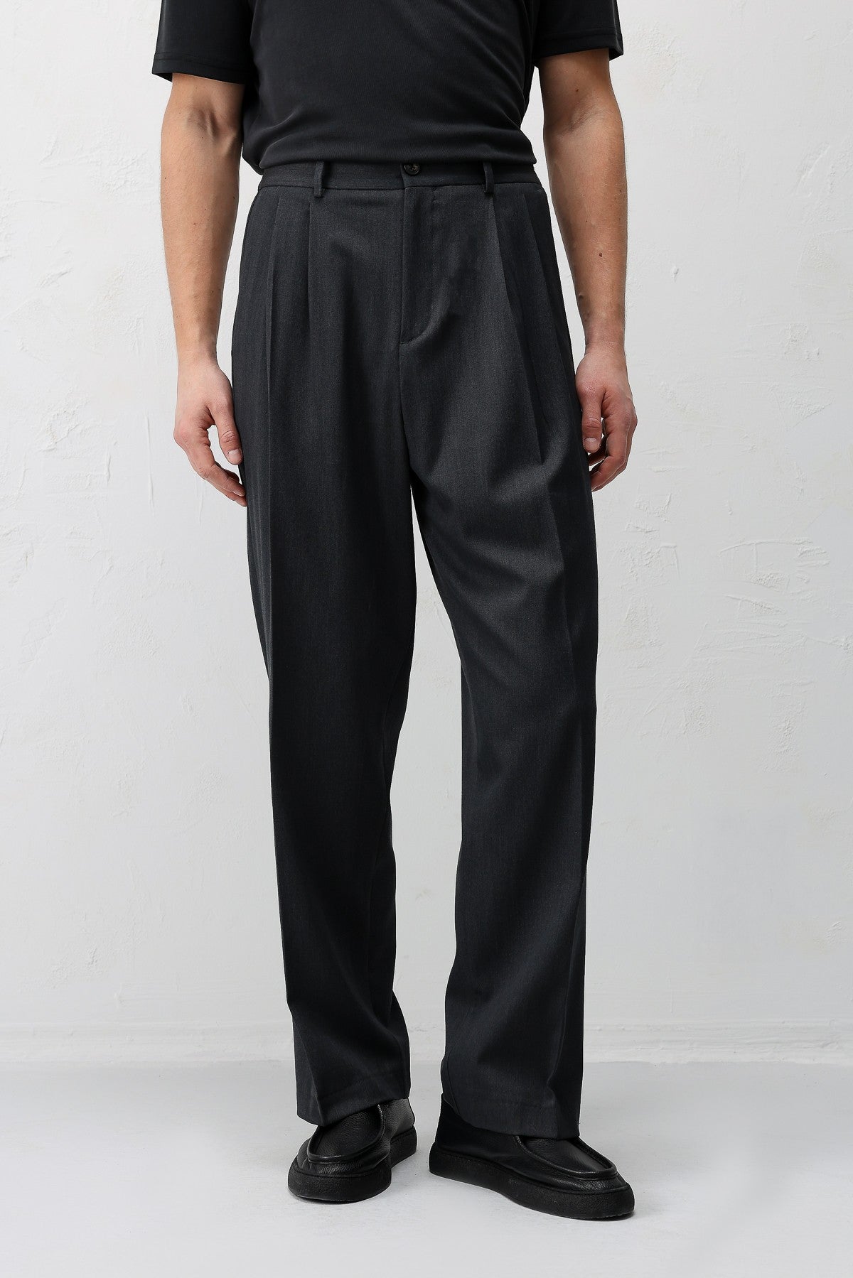 Antioch Siyah Relaxed Fit Erkek Pantolon