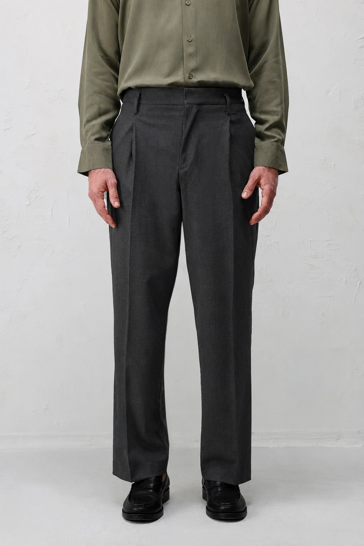 Relaxed Fit Pileli Erkek Pantolon
