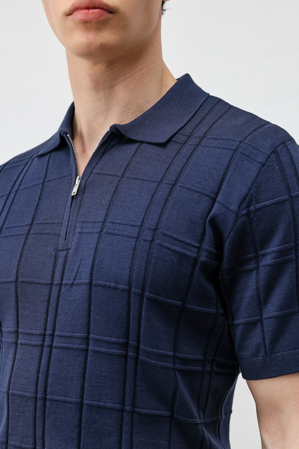 Antioch Siyah Kareli Desenli Erkek Triko T-Shirt