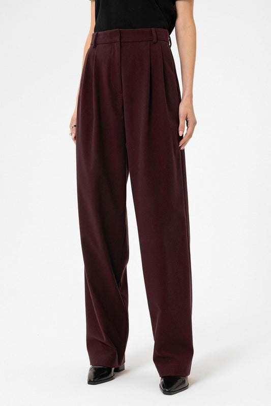 Antioch Siyah Kadın Yüksek Bel Pens Detaylı Straight Fit Pantolon
