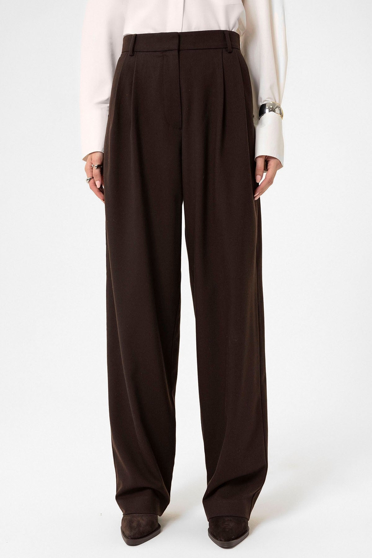 Antioch Siyah Kadın Yüksek Bel Pens Detaylı Straight Fit Pantolon