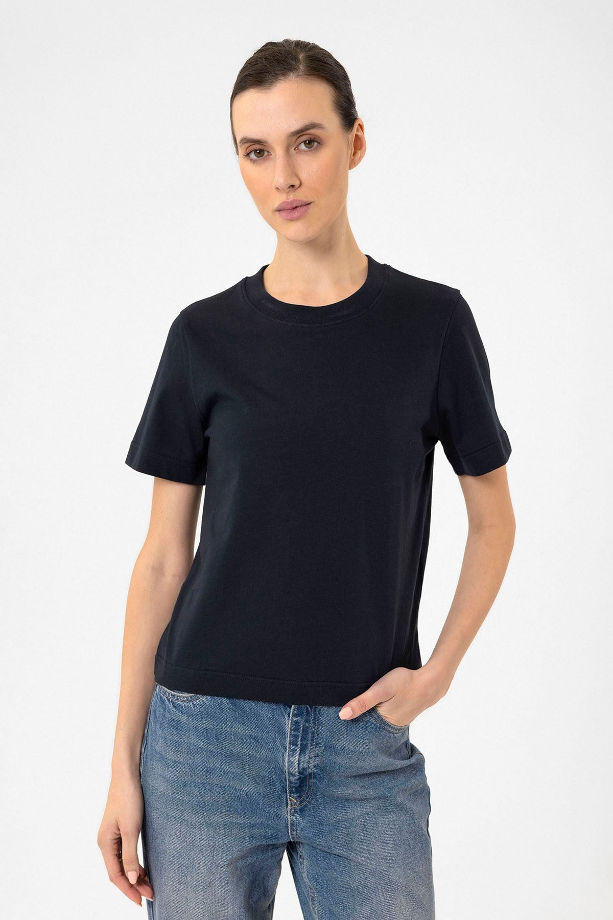 Antioch Kadın Bisiklet Yaka Basic T-Shirt