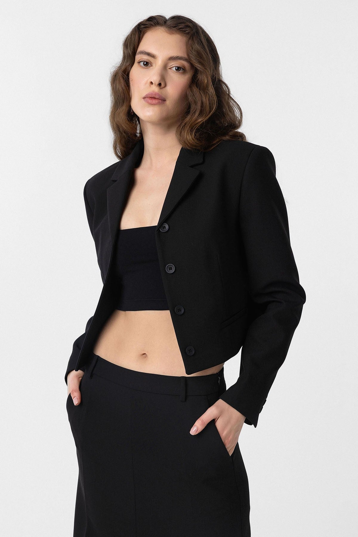 Antioch Crop Kadın Blazer Ceket