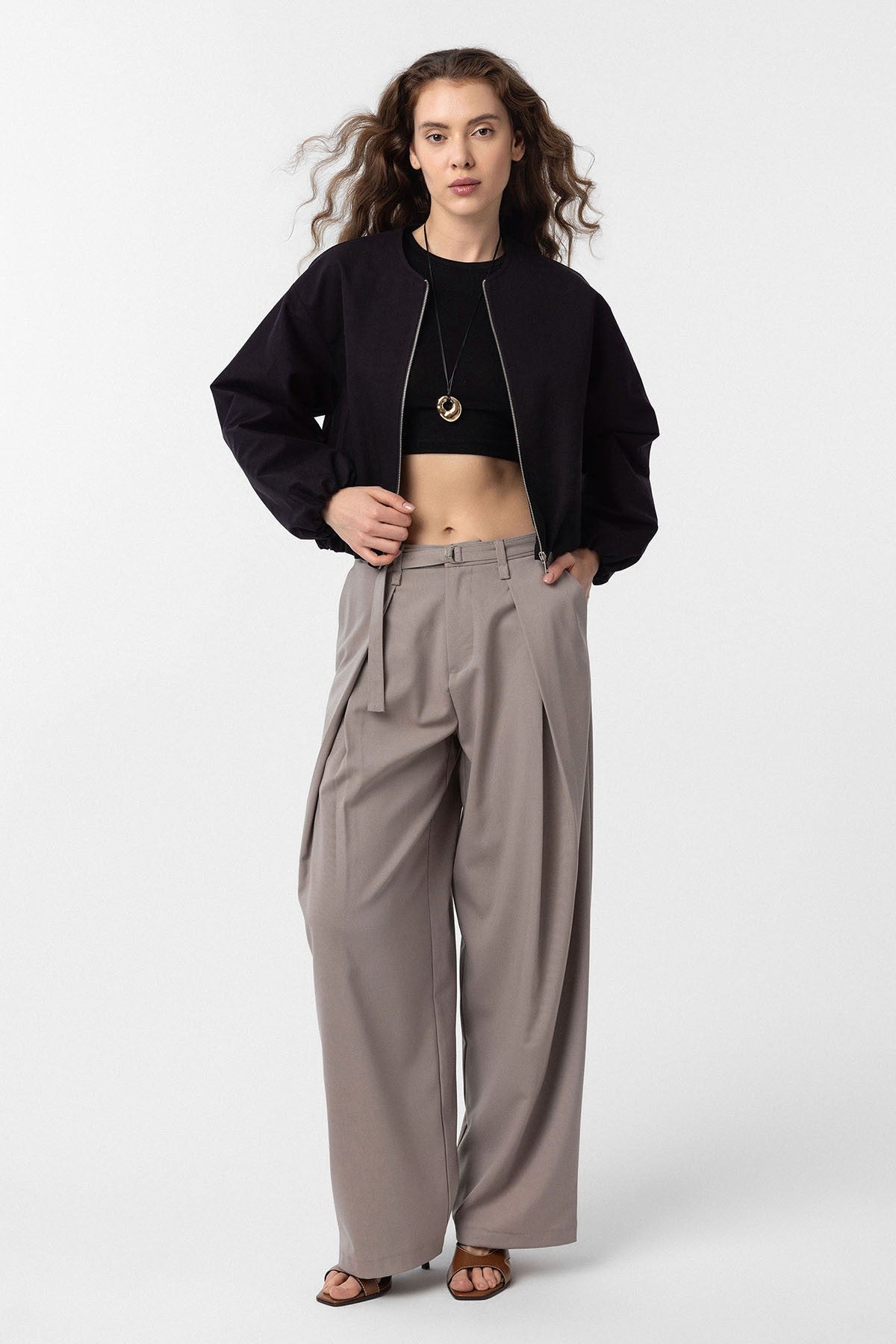Antioch Crop Kadın Bomber Mont