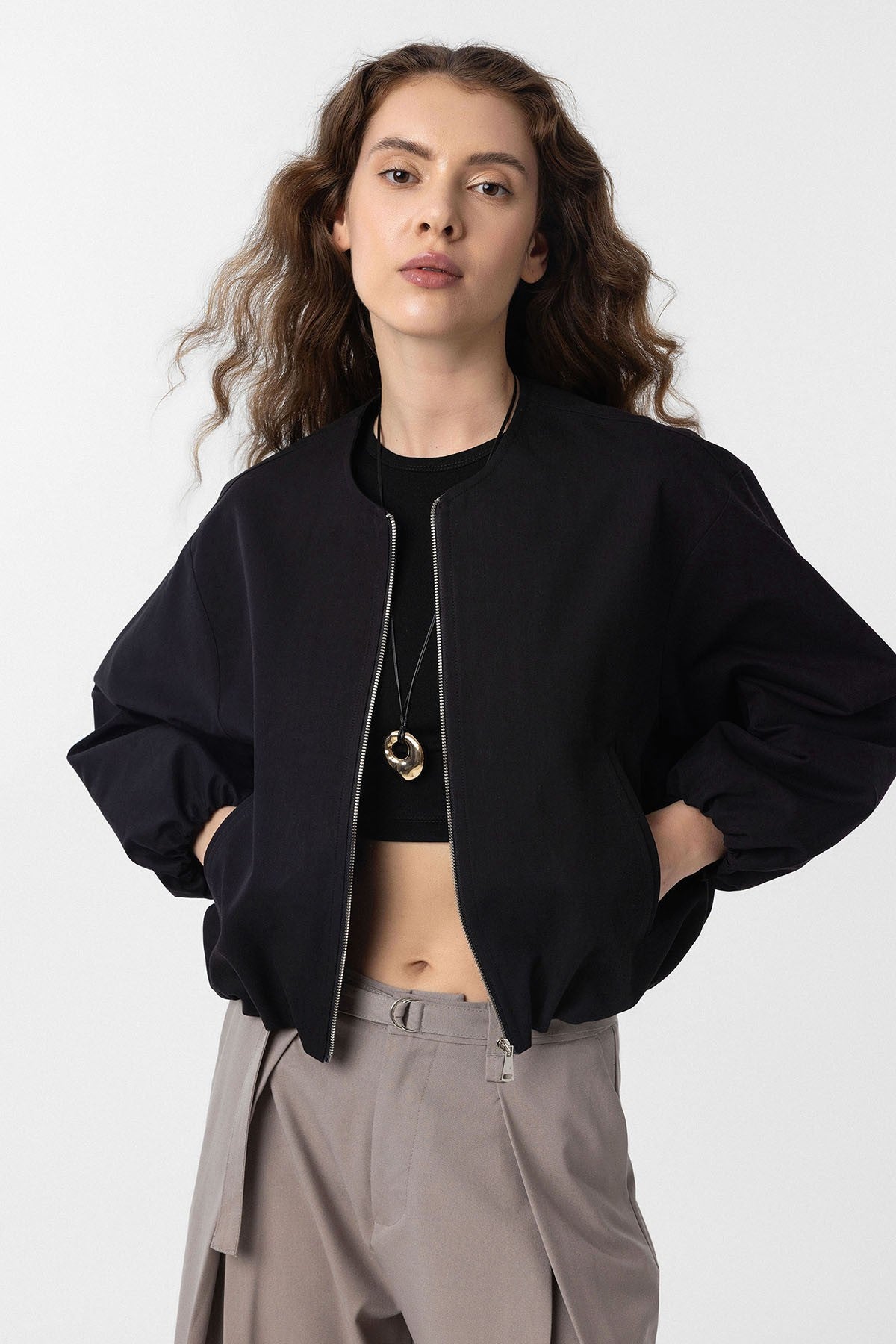 Antioch Crop Kadın Bomber Mont