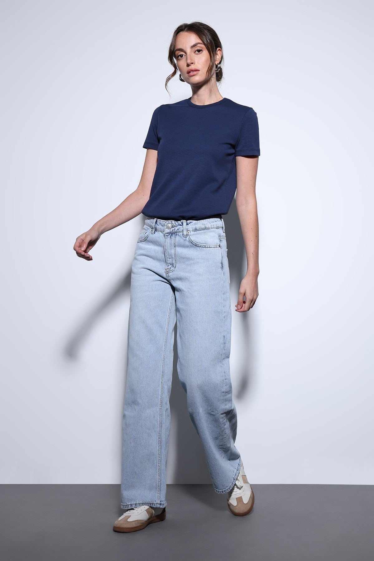 Antioch Basic Kadın T-Shirt