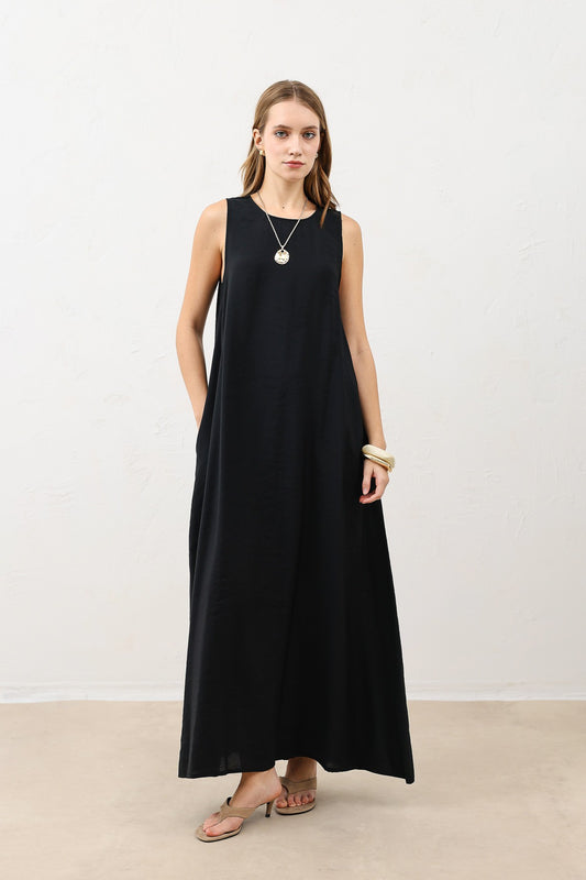 Antioch Dökümlü Halter Yaka Midi Elbise
