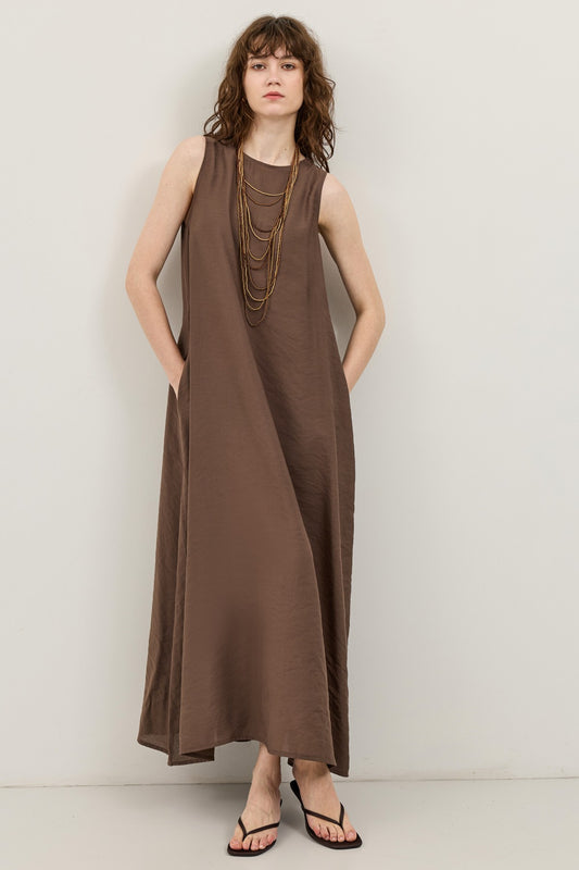 Dökümlü Halter Yaka Midi Elbise