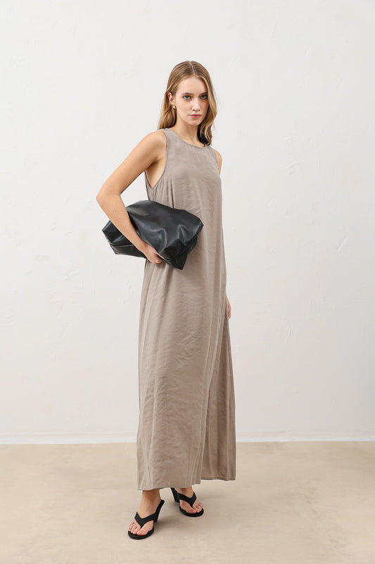 Antioch Dökümlü Halter Yaka Midi Elbise