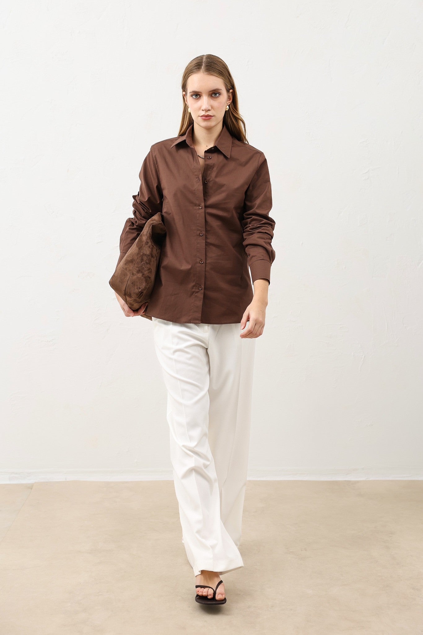Basic Slim Fit Kadın Gömlek