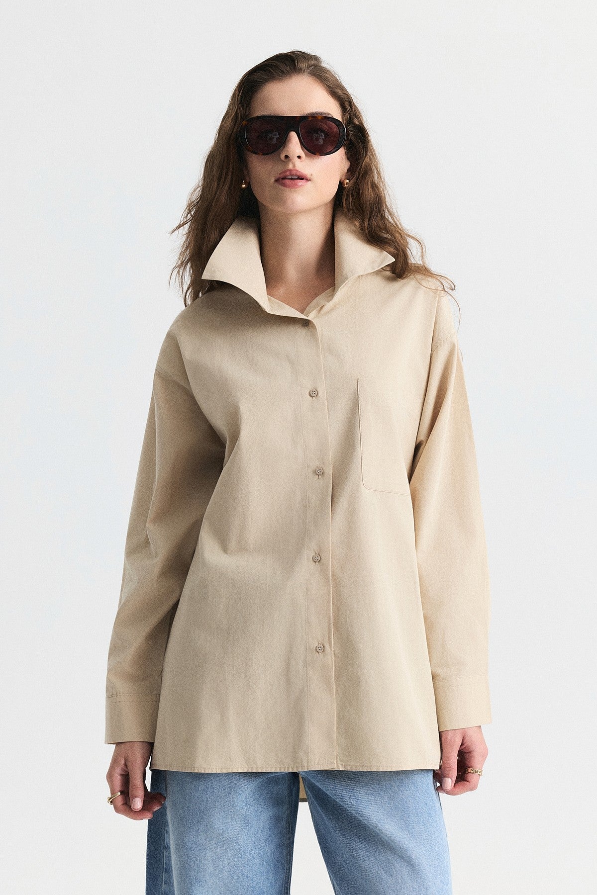 Kuşaklı Dik Yaka Gömlek