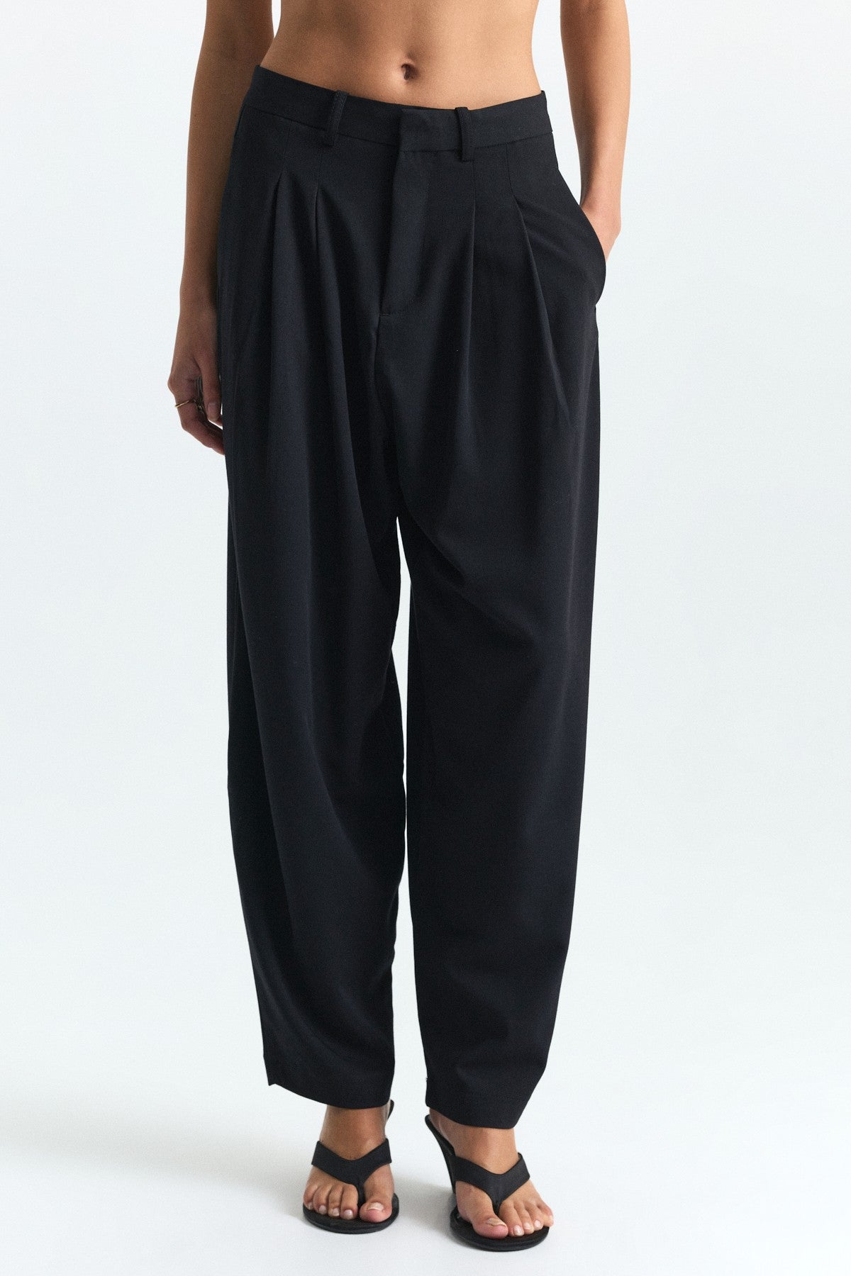 Çift Pileli Barrel Fit Pantolon