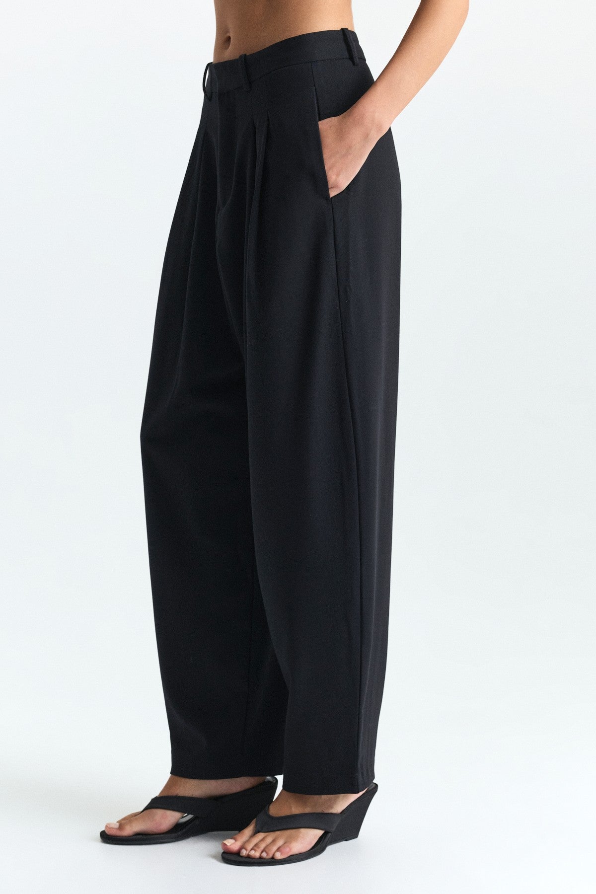 Çift Pileli Barrel Fit Pantolon