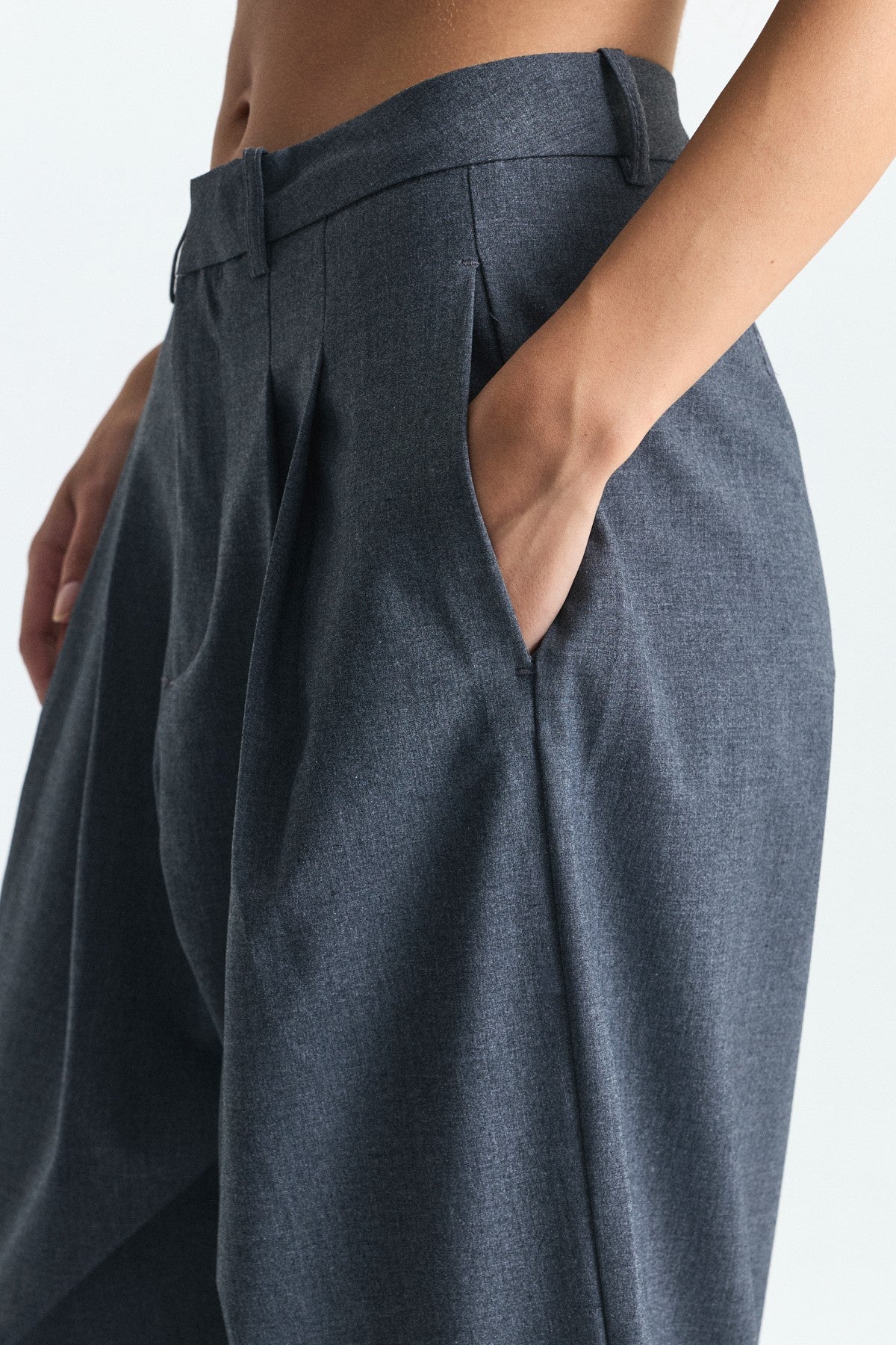Çift Pileli Barrel Fit Pantolon
