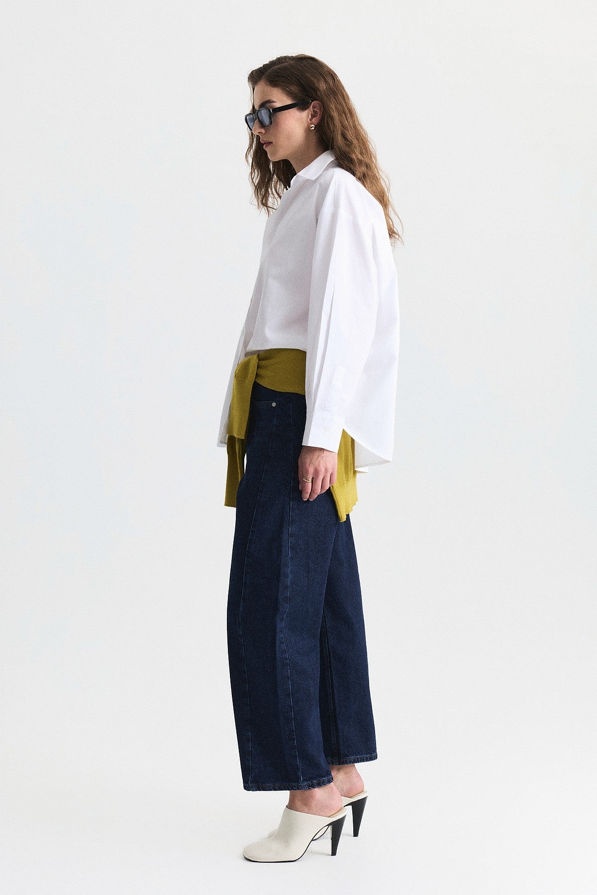 Barrel Fit Jean