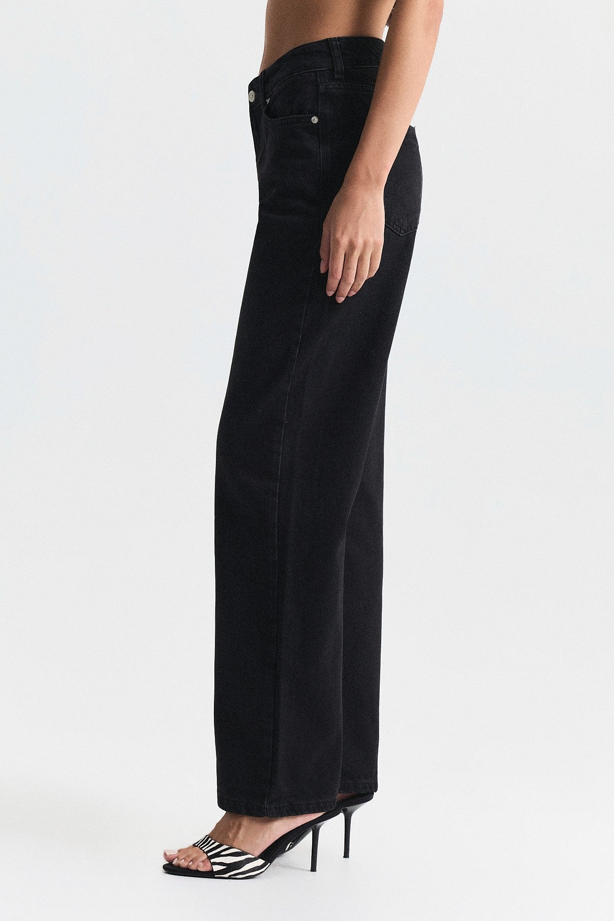Yüksek Bel Straight Fit Jean