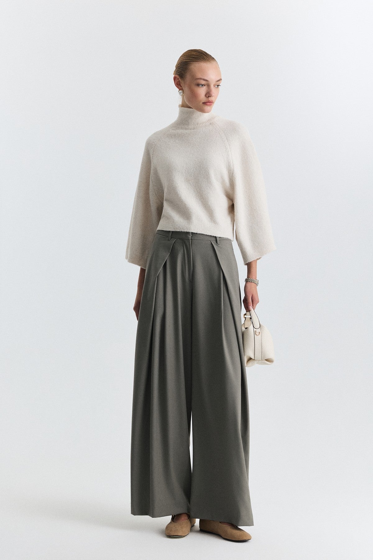 Yarasa Kol Kazak