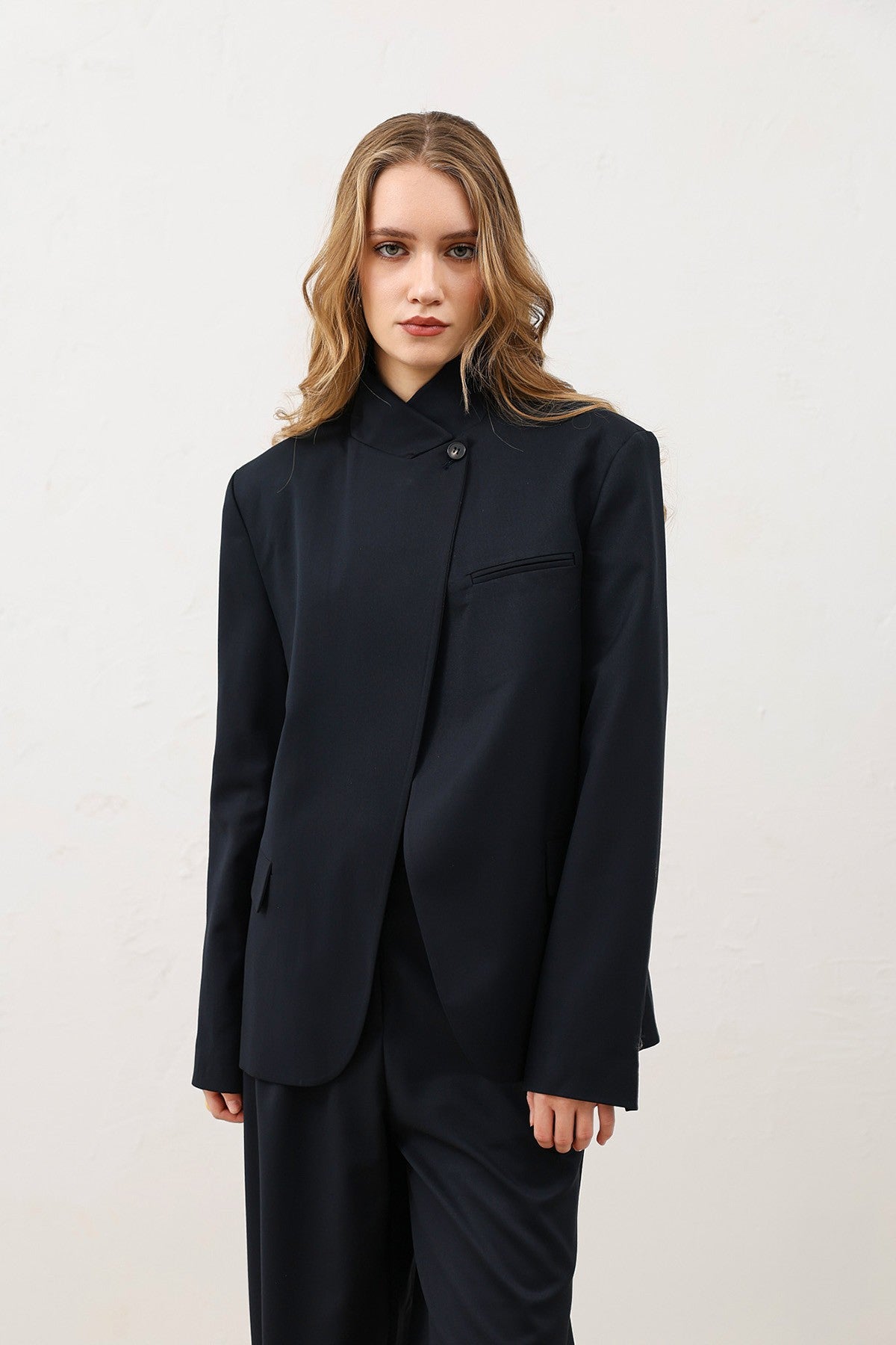 Antioch Dik Yaka Kadın Blazer Ceket