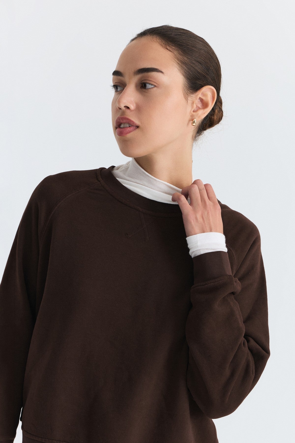 Bisiklet Yaka Sweatshirt ve Geniş Paça Pantolon Takım
