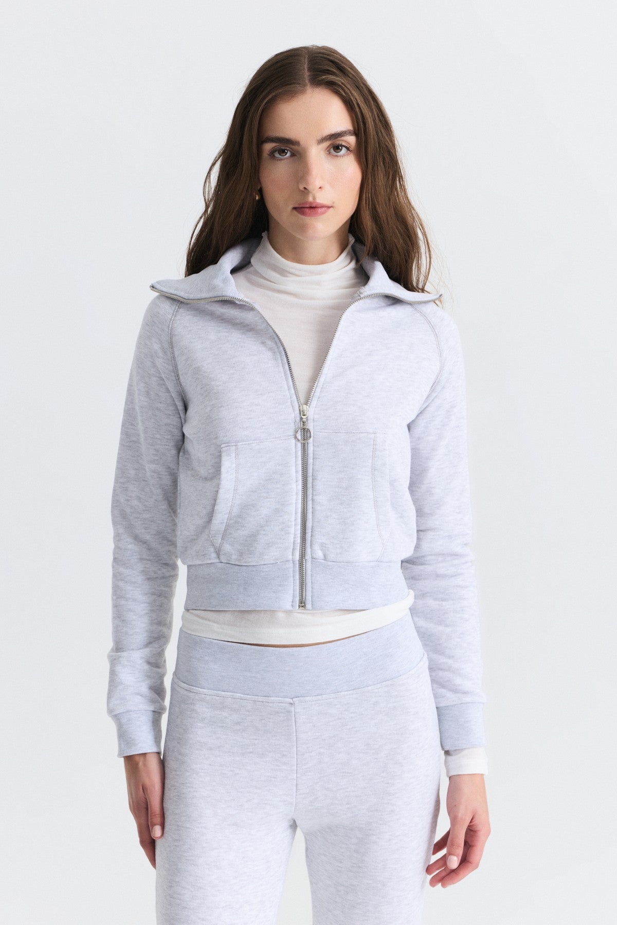 Fermuarlı Sweatshirt ve Çan Paça Eşofman Takım