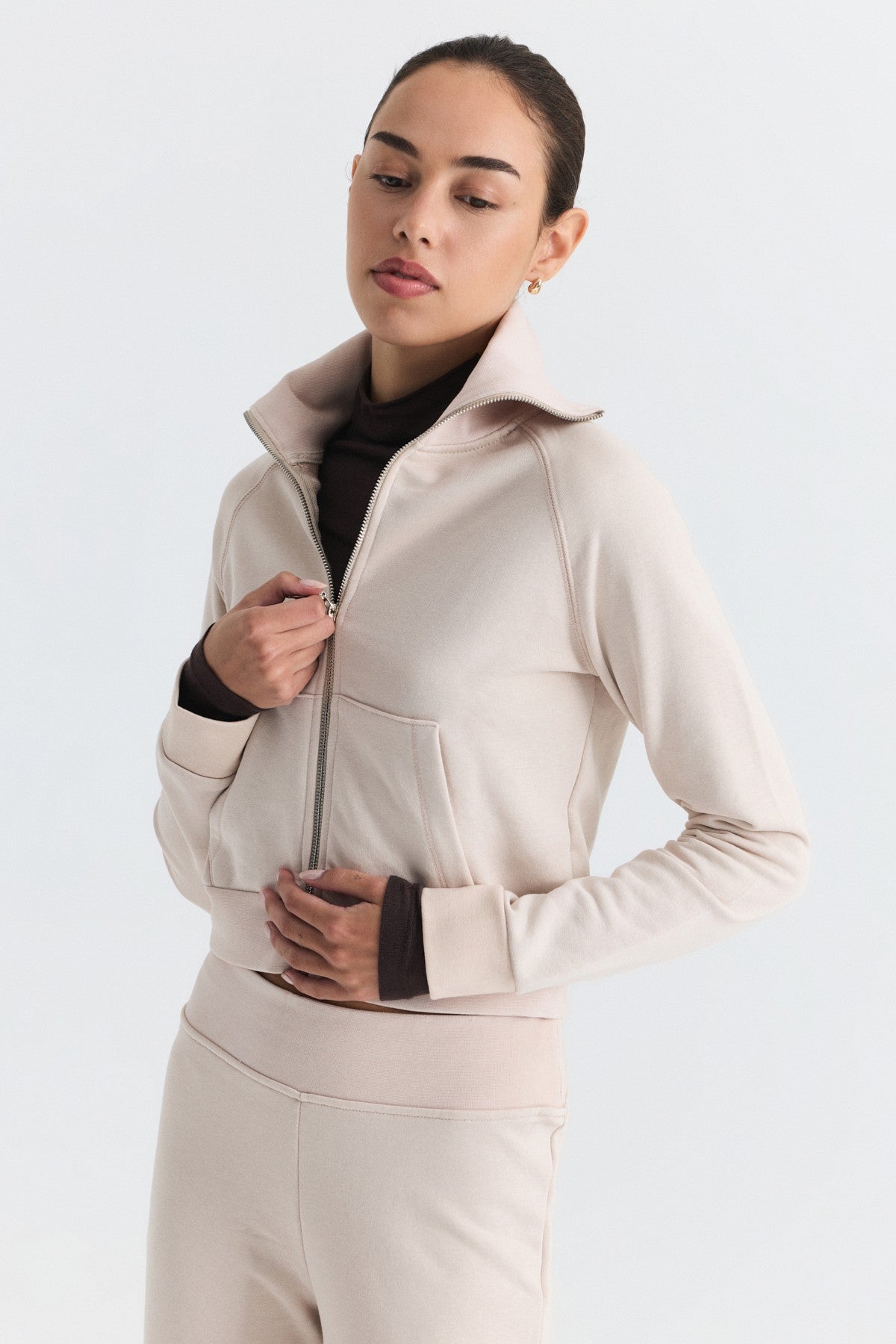 Fermuarlı Sweatshirt ve Çan Paça Eşofman Takım