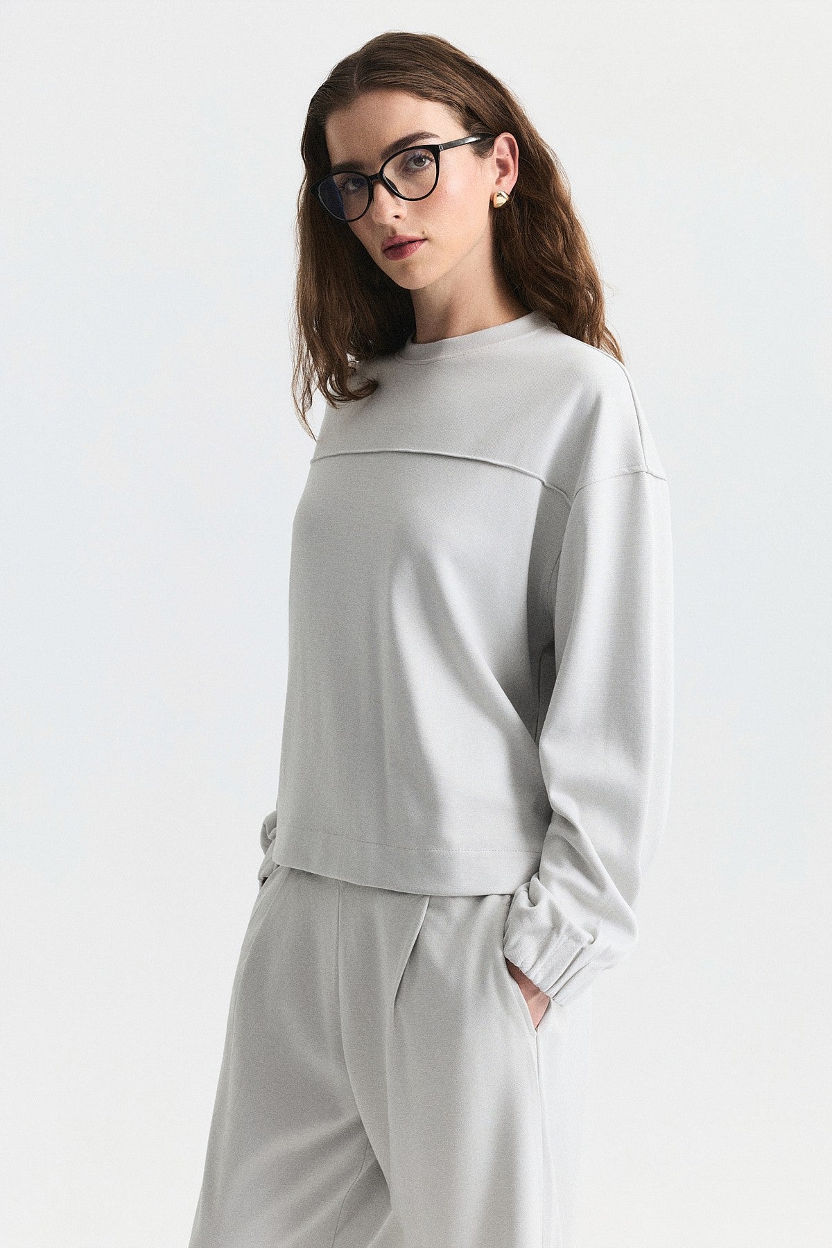 Bisiklet Yaka Sweatshirt ve Jogger Pantolon Takım